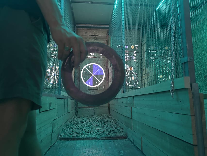 Valencia: Interactive Axe Throwing 1h - Should You Book EL HACHAZO Interactive Axe Throwing in Valencia?