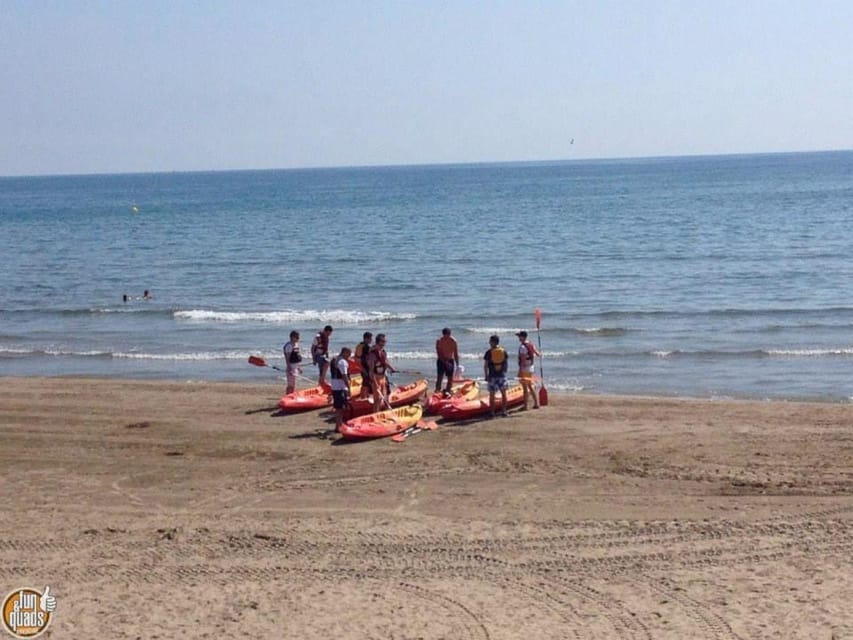Valencia: Kayak Excursion - Meeting at Carrer Marina Real Juan Carlos I, 25a: find the red Yamaha flags