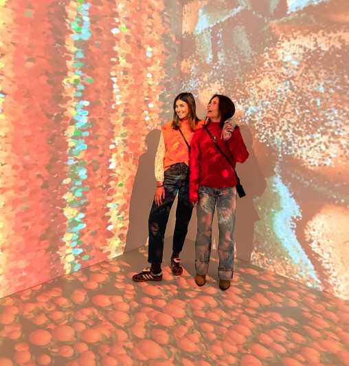 Valencia: Museo Iluziona Entry Ticket With Optional VR - Photo tips that help you enjoy the illusions