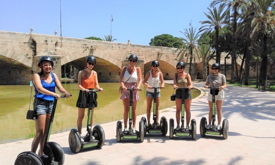 Valencia: Old Town and Gardens Segway Tour - One Hour, Big Valencia Coverage From the City Center