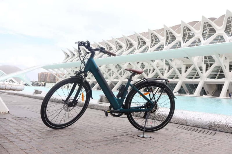 Valencia: Old Town to Modern Marvels "Premium EBike Yamaha" - Key highlights at a glance