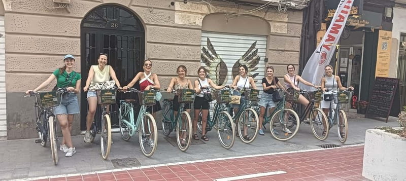 Valencia: Old Town to Modern Marvels "Premium EBike Yamaha" - Who should book, and who should skip