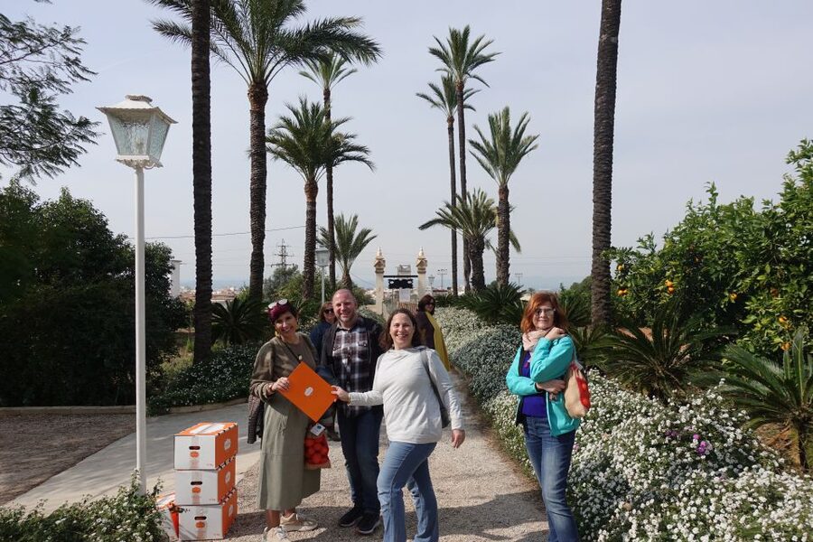 Valencia: Orange Farm and Orchard Trip with Tastings - Naranjas Ribera sorting: why this part feels so satisfying
