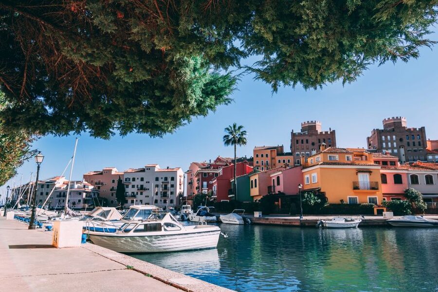Valencia: Port Saplaya Boat Tour with Free Drink & Swimming - The swim stop: fun if you time it right
