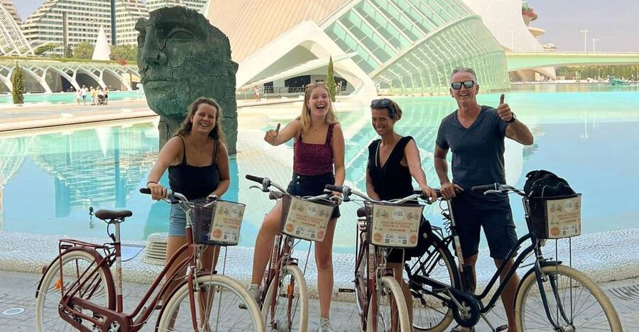 Valencia: Private City Tour on Bike,E-Bike&E-Scooter - Key Highlights You Should Care About