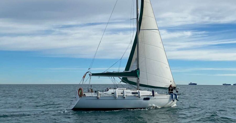 Valencia: Private Sailing Trip with Snacks and Drinks - Captain Juan, Ana, and the Easy Going Crew Culture