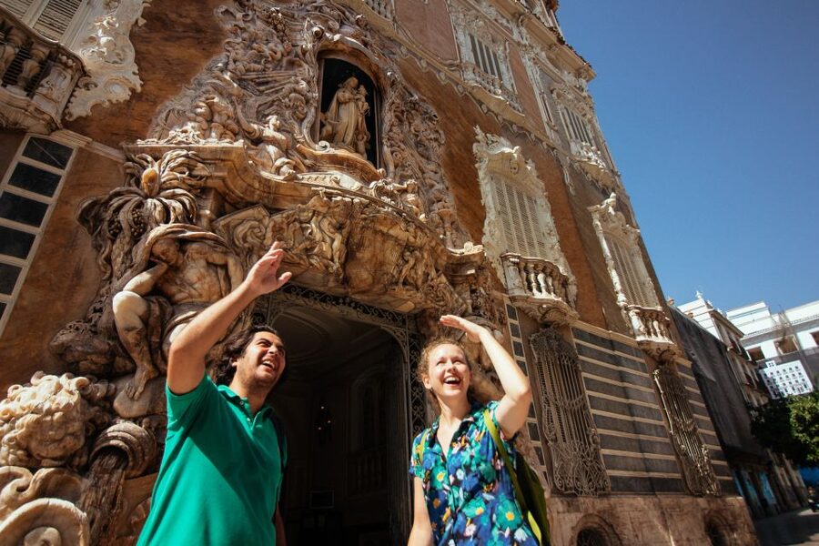 Valencia: Private Tour w/ Locals – Highlights & Hidden Gems - A 3-Hour Valencia Walk That Feels Like Having a Local Friend