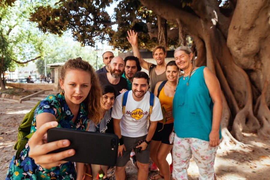 Valencia: Private Tour w/ Locals – Highlights & Hidden Gems - Valencia Cathedral, Basilica of the Virgen, and the Chapel of the Chalice