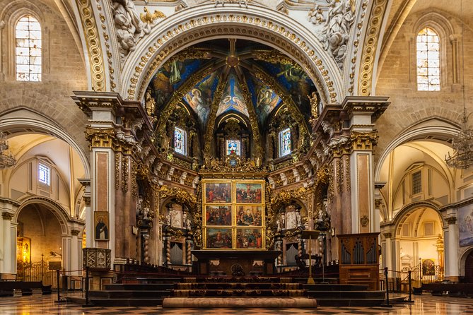 Valencia Private Tour with Hotel or Cruise Port Pick up - Guide quality and comfort: why people rate this so high