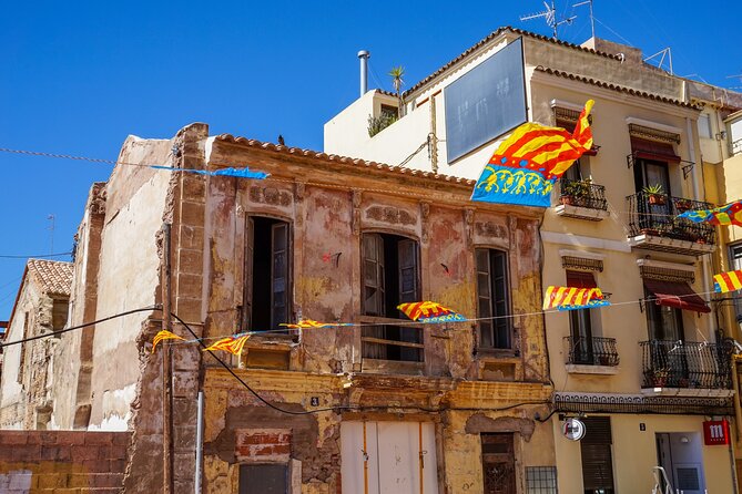 Valencia Private Walking Tour with a Local - Ask for more than the center, including beach and La Albufera