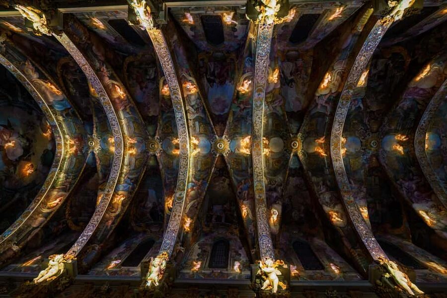 Valencia: San Nicolas Church Entry Ticket - The audio guide experience: languages, pacing, and how to use it