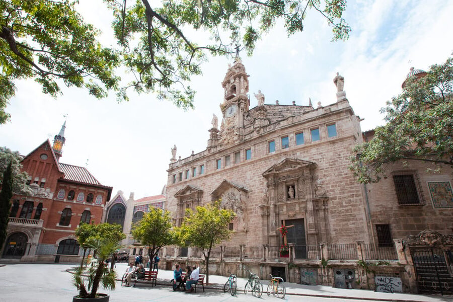 Valencia: San Nicolás, Silk Museum and Santos Juanes Church - How the Audio Guide Works, and Why You Should Still Read the Room