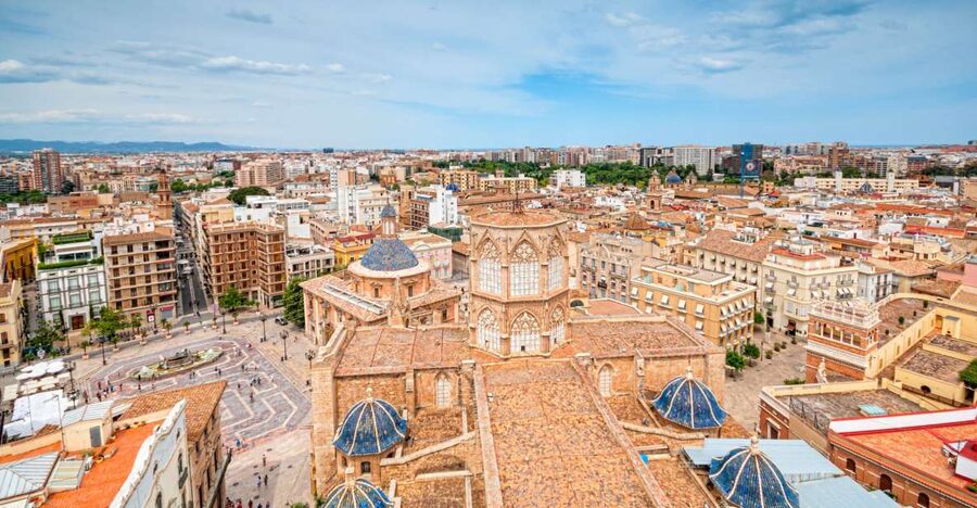 Valencia: Self-guided Audio Tour on Your Smartphone - A self-guided Valencia audio tour that fits real walking days