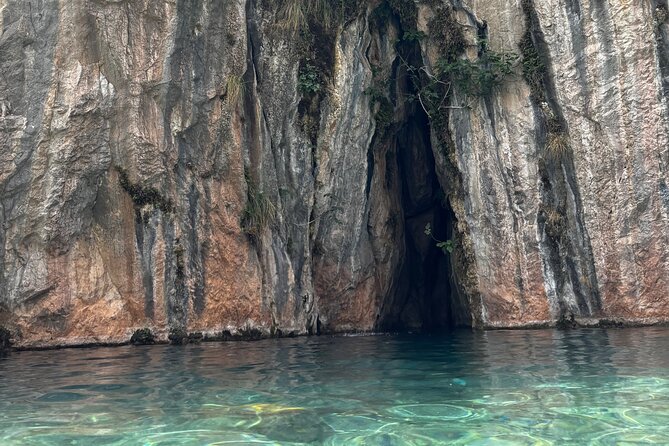 Valencia Tour Montanejos Hot Springs and Waterfall of the Bride - Salto de la Novia waterfall in Navajas, plus time to actually look, not just rush past it