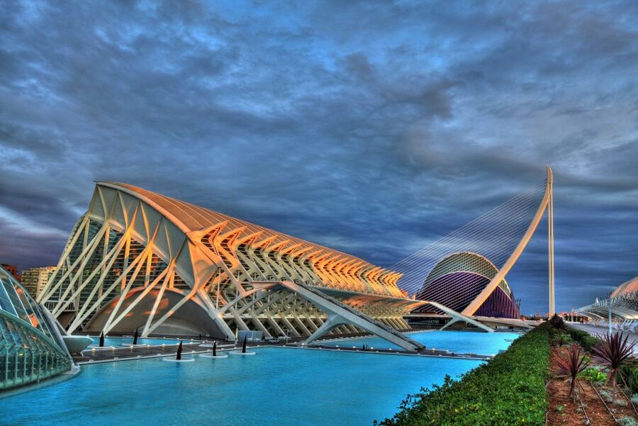 Valencia Tourist City Card - 7 Days - Who should book the 7-day card, and who might skip it