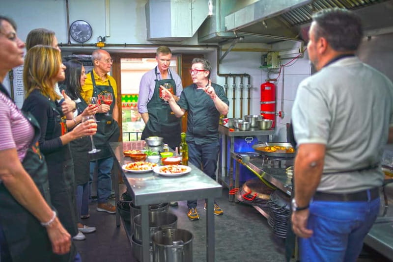 Valencia: Traditional Paella Cooking Class and Dinner - Snacks, Tapas, and Sangria While Your Paella Cooks