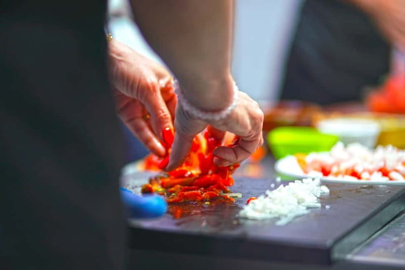 Valencia: Traditional Paella Cooking Class and Dinner - Price and Value: Is $90 Fair for Paella in Valencia?