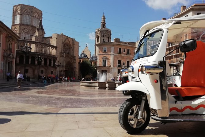 Valencia: Tuk Tuk Full City Tour - Carmen Neighborhood and Quart Towers: finding the lived-in Valencia