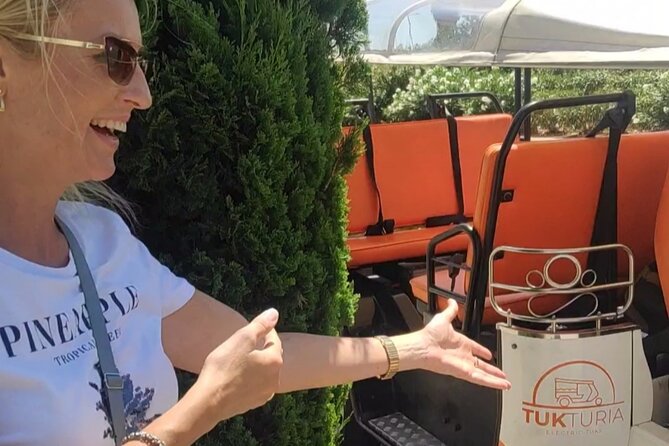 Valencia: Tuk Tuk Full City Tour - Pickup timing, meeting point, and what “private” changes for you