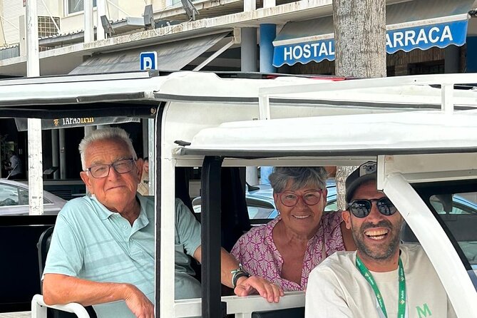 Valencia: Tuk tuk tour - Getting Oriented: Meeting Point, Group Size, and the Tuk-Tuk Feel