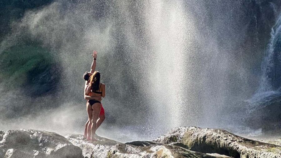 Valencia: Waterfalls and Thermal Springs Tour with Swimming - Canyons and Canyon View Time on the Mijares River