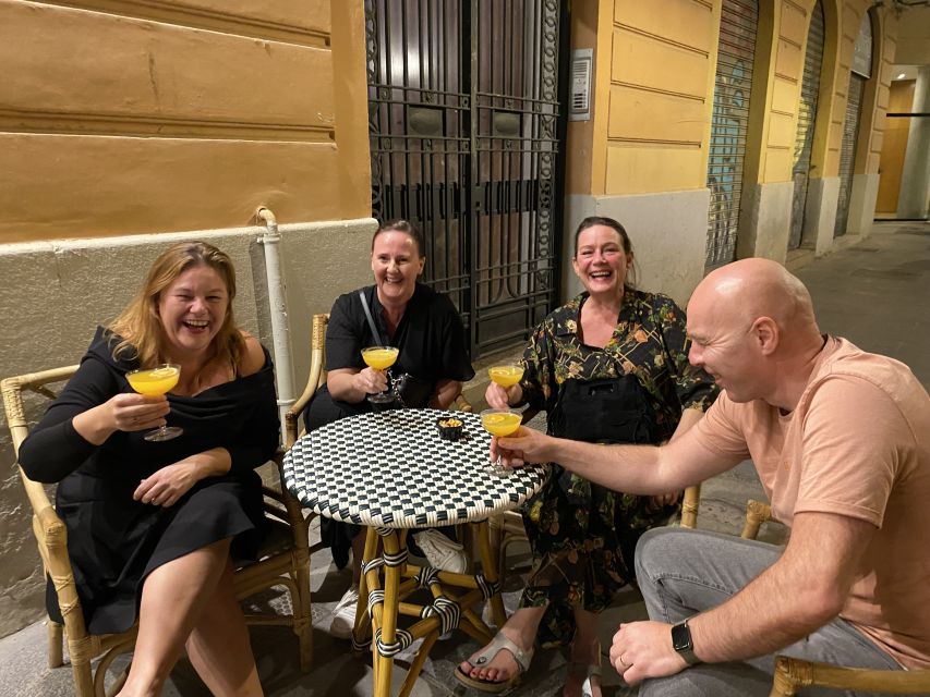 Valencia: Wine Tasting and Tapas Experience - Who should book this wine and tapas experience