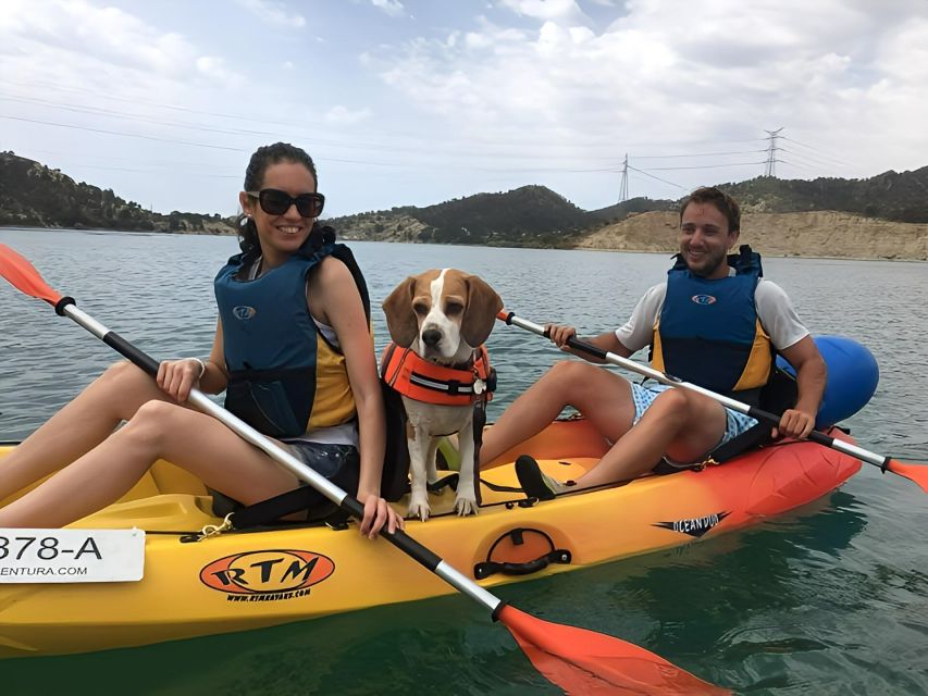 Villajoyosa: Kayaking with the man's best friend, your dog - Who this tour suits best