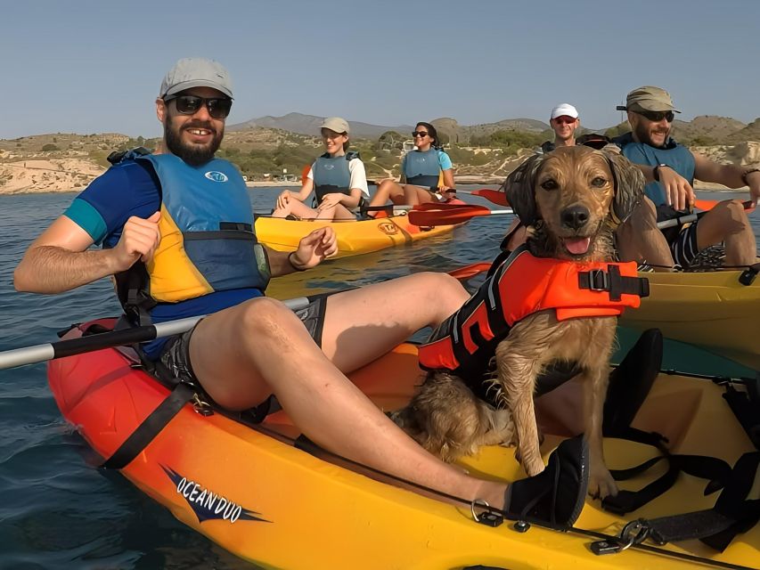 Villajoyosa: Kayaking with the man's best friend, your dog - Dog safety setup and what to pack for the day