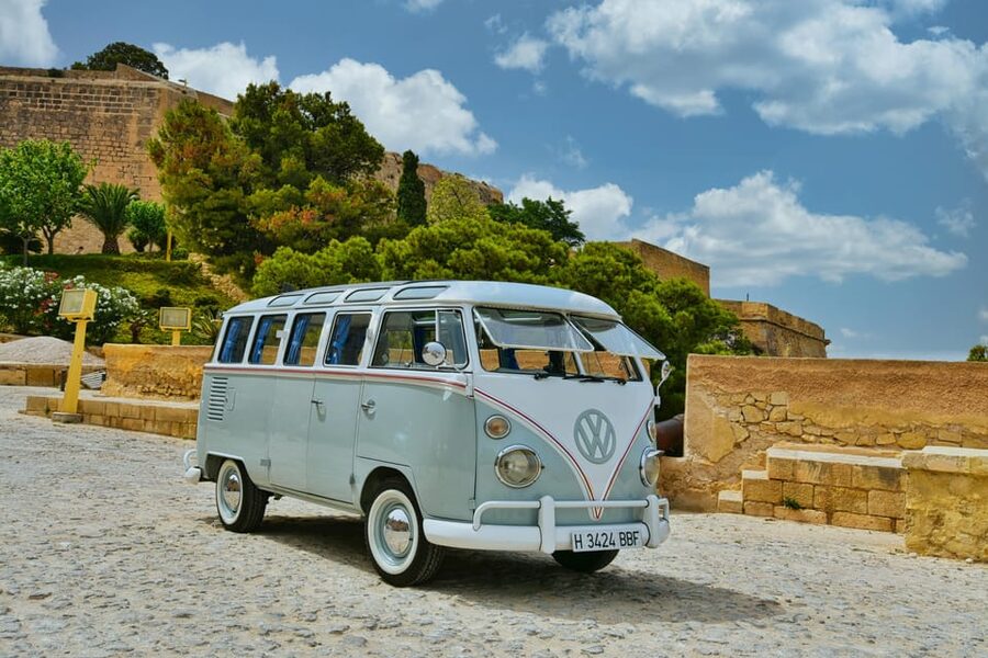Vintage Tour around Alicante in genuine Kombi T1 vans - From Luceros to the Explanada: the classic promenade stop